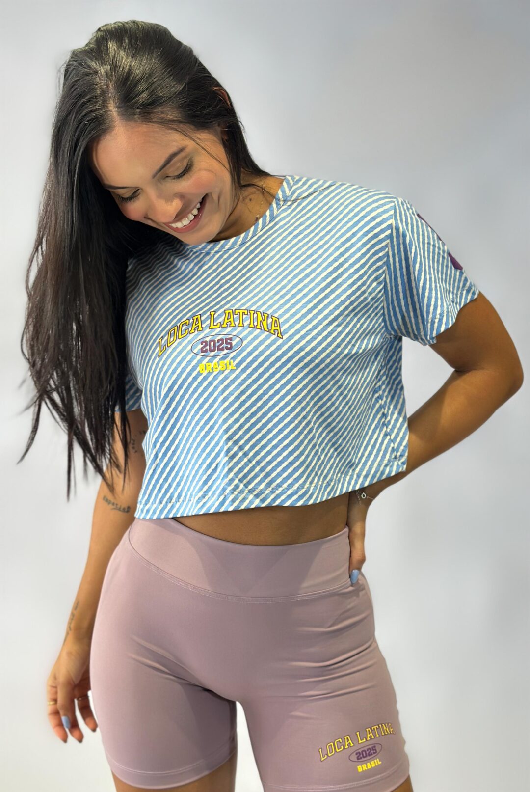 Cropped Loca Latina