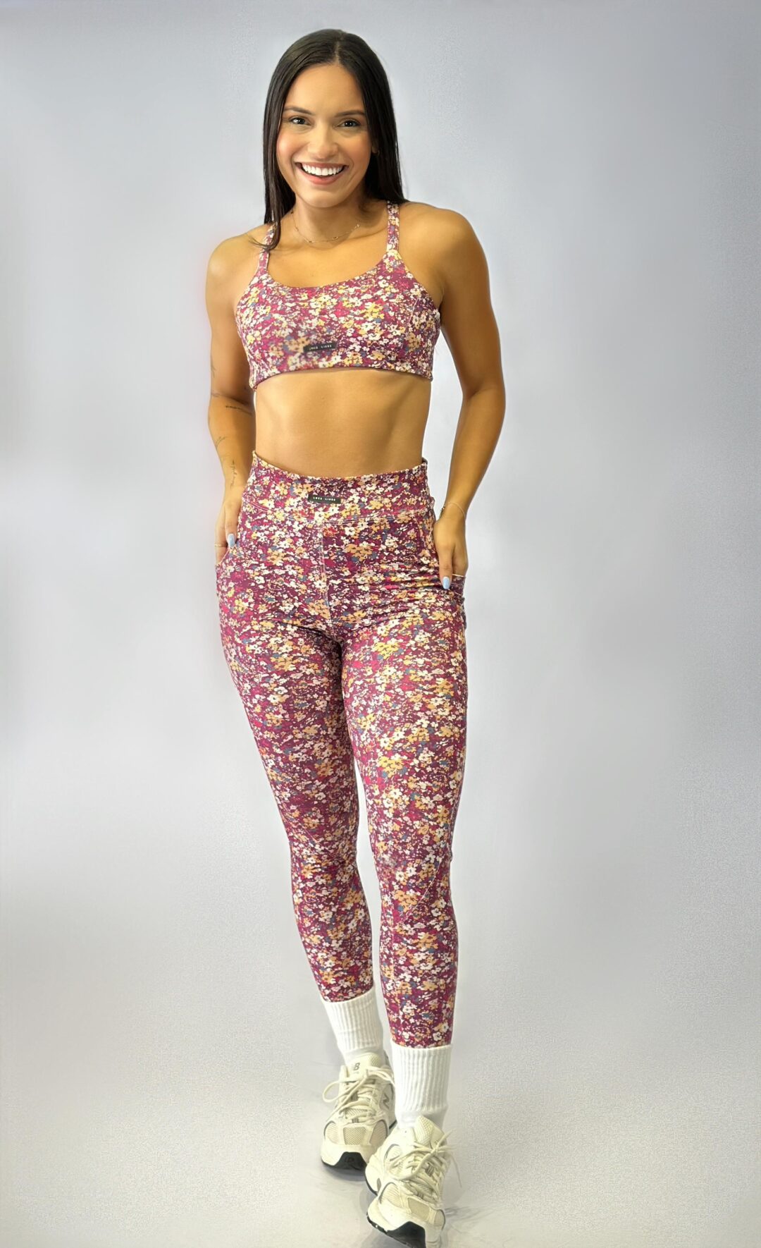 Calça c/ Bolso Florido - Image 2