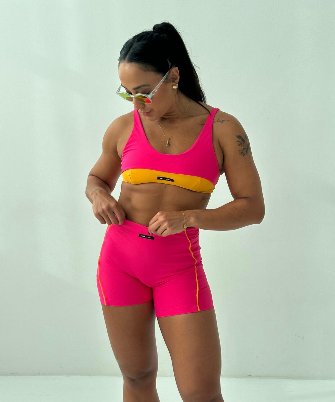 Short Lia Meia Coxa Rosa c/ Amarelo