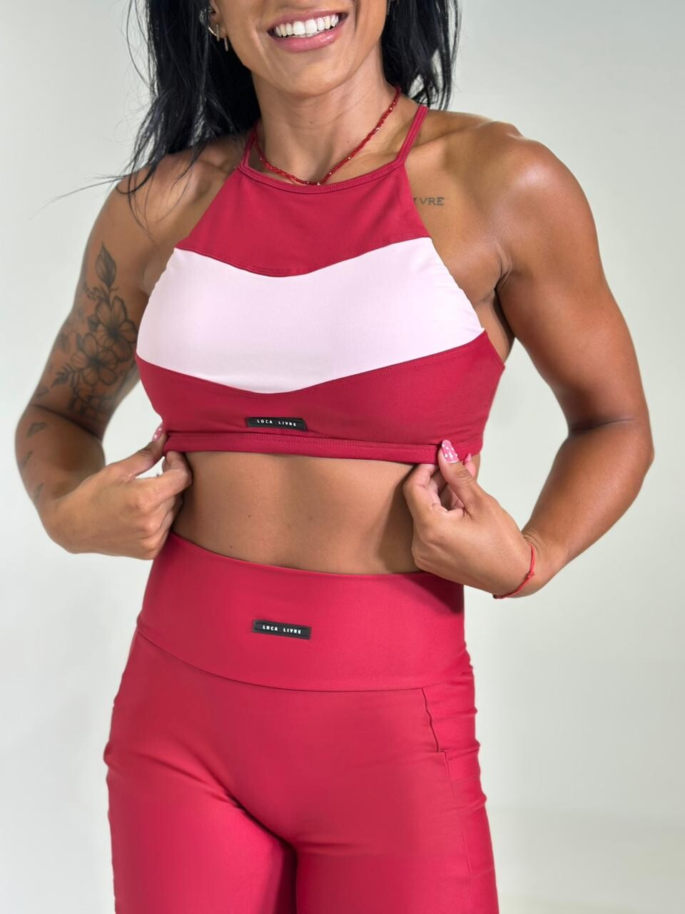 Top Lara Vinho com Rosa