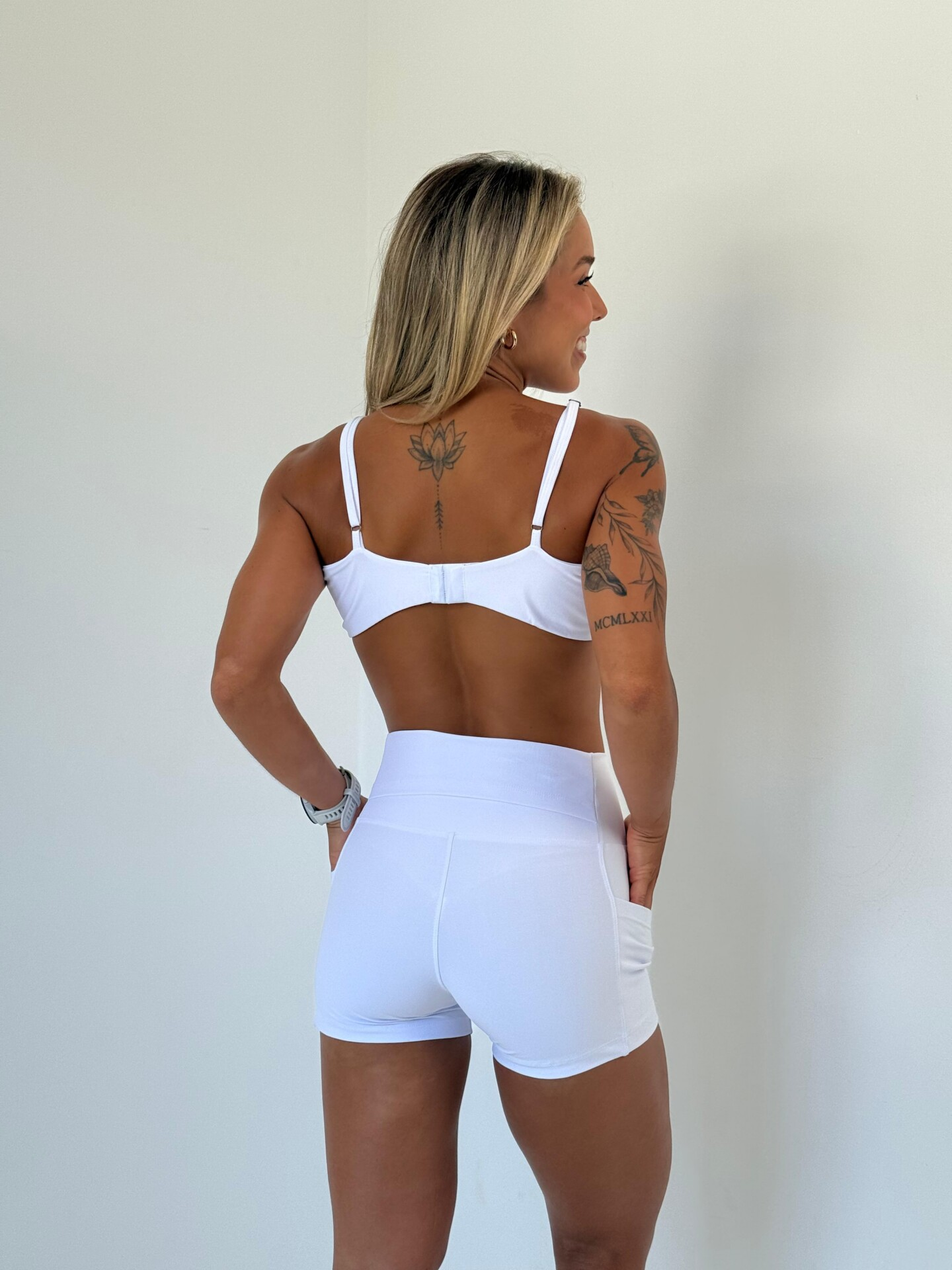 Short Kelly Branco Curto - Imagem 2