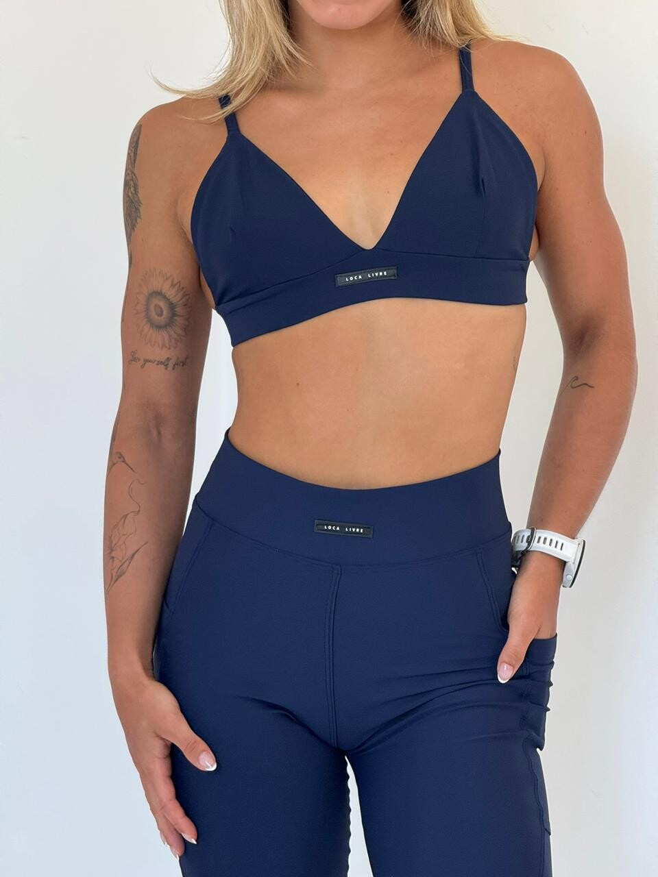 Top Decote Azul Marinho